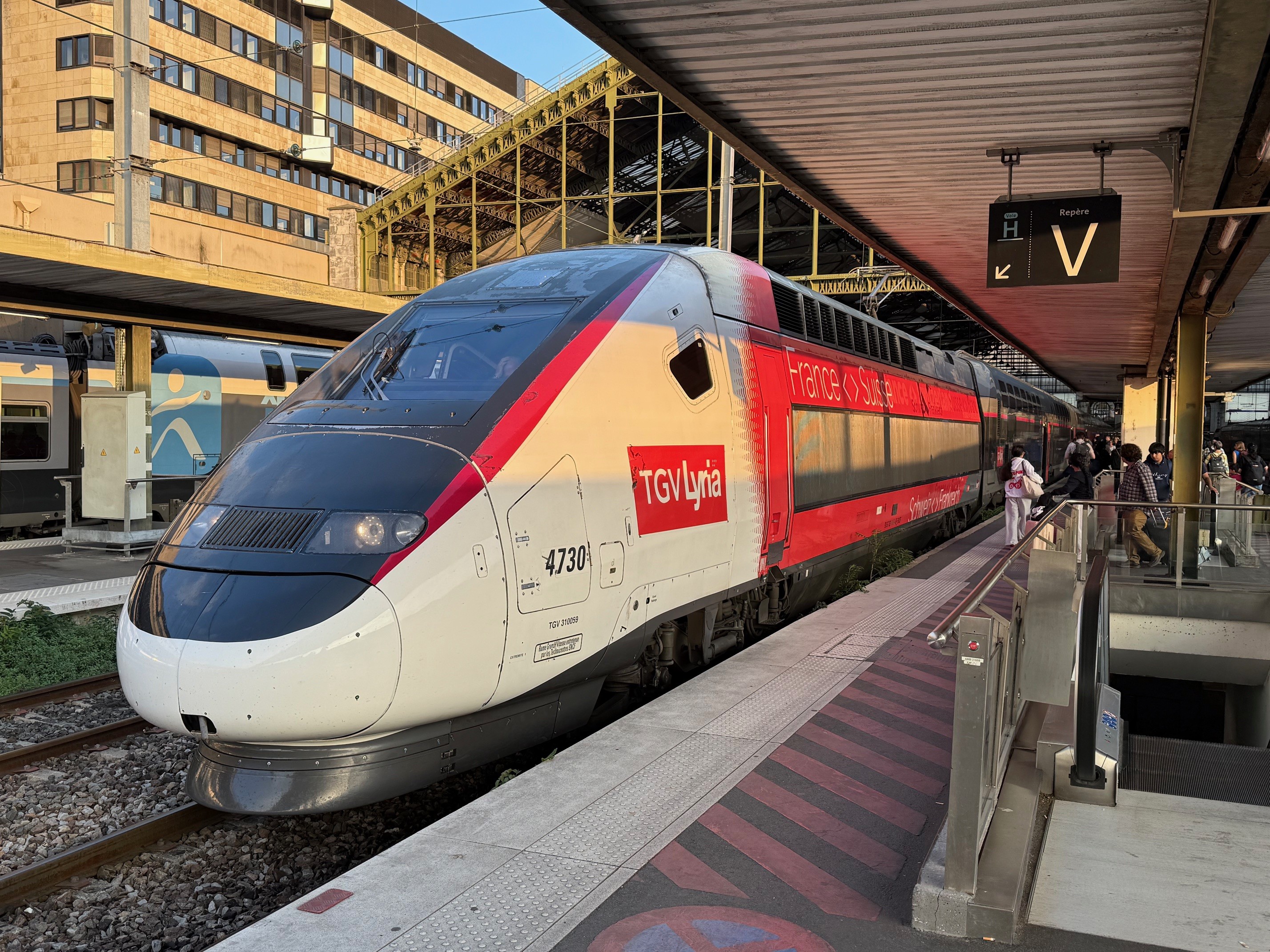 TGV Lyria